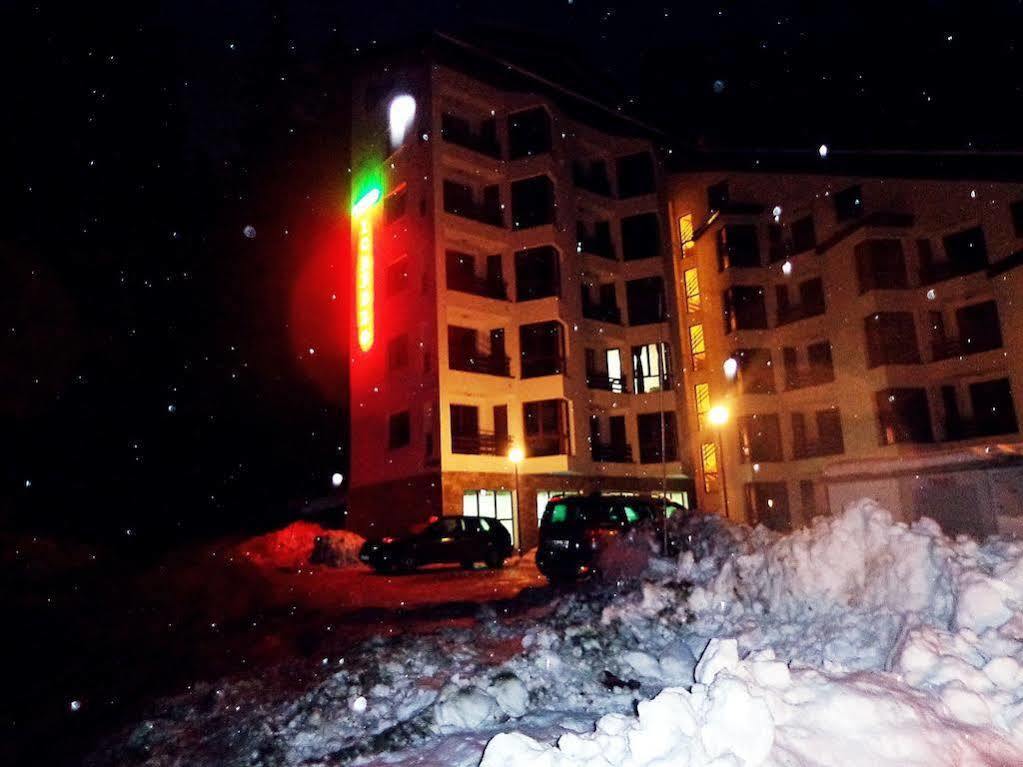 Snowy Dreams Pamporovo Apartment Exterior foto